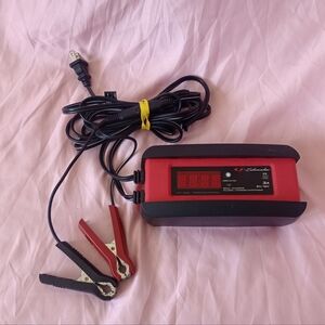 Schumacher - Automatic Battery Charger